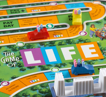close up image of board game LIFE
